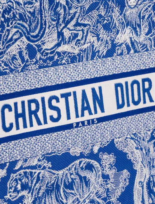 Dior BookTote Large Blue-White Closing System  | Sell your designer bag on Saclab.com