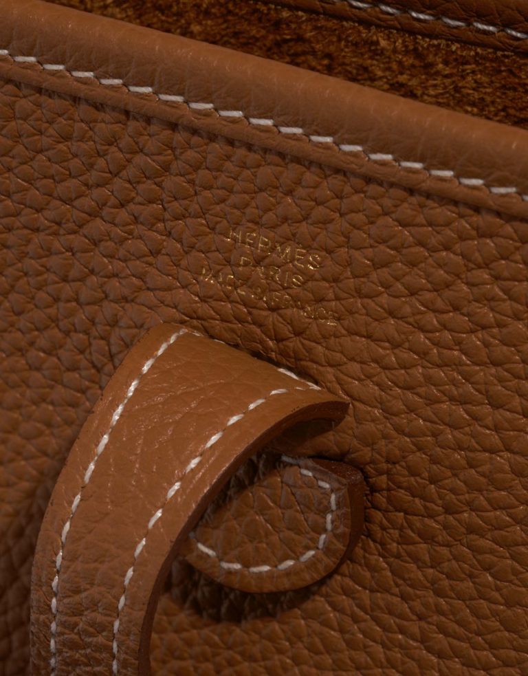 Hermès Evelyne 16 Gold Logo  | Sell your designer bag on Saclab.com