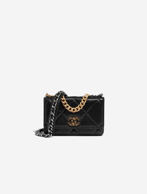 Chanel 19 WOC Black 0F | Sell your designer bag on Saclab.com