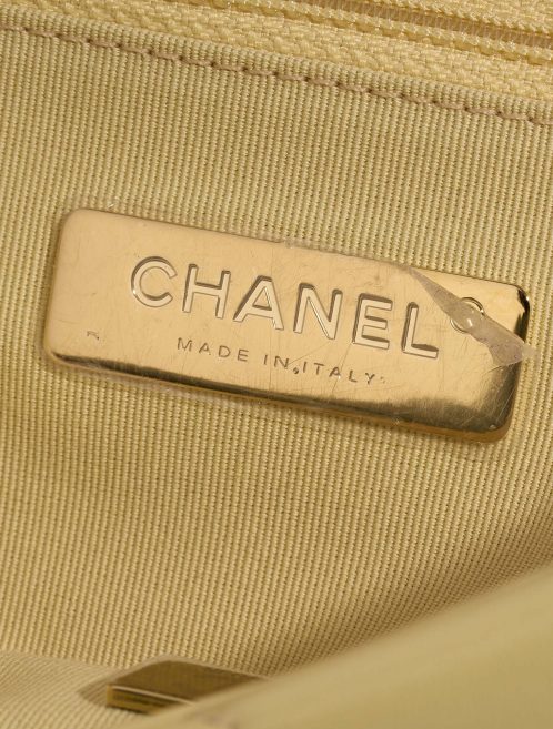 Chanel 19 FlapBag PastelYellow Logo  | Sell your designer bag on Saclab.com