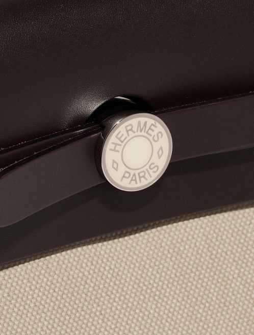 Hermès Herbag 31 Beton-Ebene-Nata Closing System  | Sell your designer bag on Saclab.com