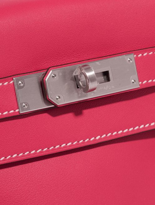 Hermès KellyHSS 28 RoseExtreme-RosaSakura Closing System  | Sell your designer bag on Saclab.com