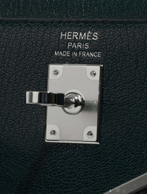 Hermès Kelly 25 VertCypress Logo  | Sell your designer bag on Saclab.com