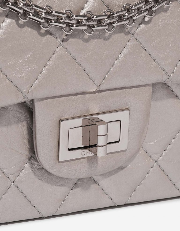 Chanel 255Reissue 227 Silver Closing System  | Sell your designer bag on Saclab.com