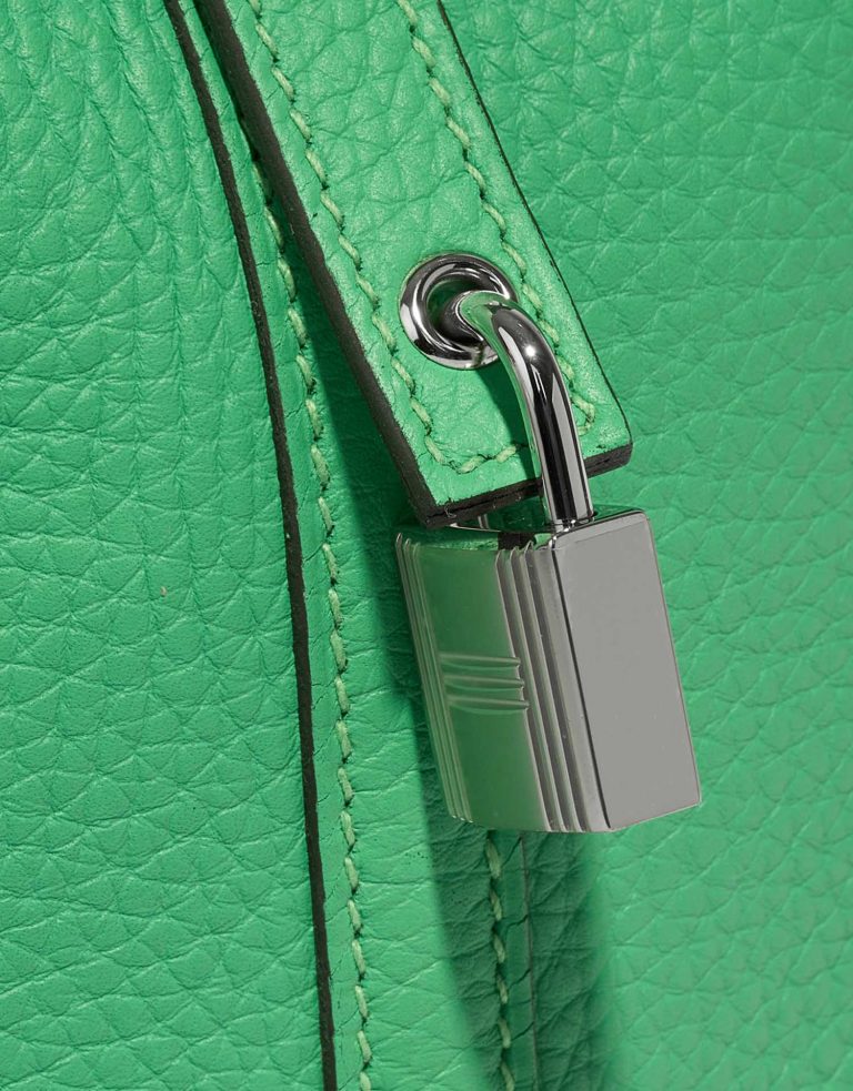 Hermès Picotin 18 VertComics Closing System  | Sell your designer bag on Saclab.com