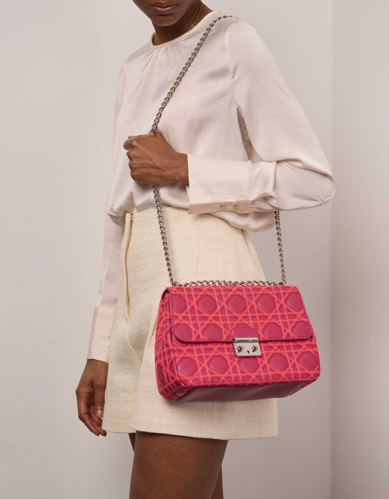 Pre-owned Dior bag Miss Dior Medium Lamb Pink Pink, Rose | Sell your designer bag on Saclab.com