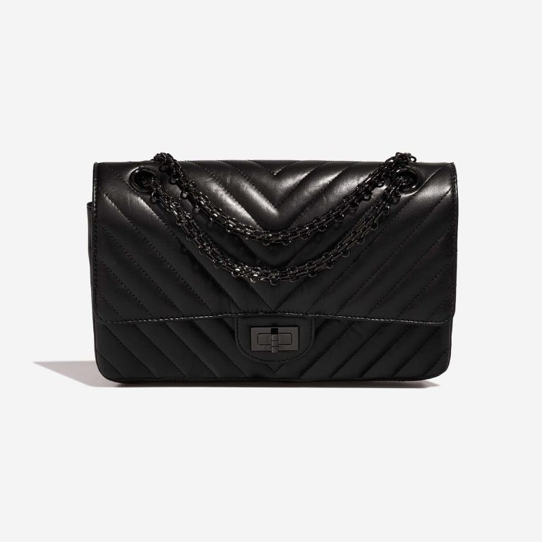 Chanel 255Reissue 225 Black Front  | Sell your designer bag on Saclab.com