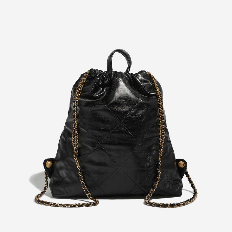Pre-owned Chanel bag 22 Backpack Calf Black Black | Sell your designer bag on Saclab.com