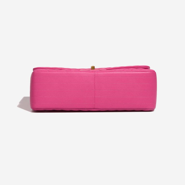 Pre-owned Chanel bag Timeless Chevron Jumbo Lamb Hot Pink Pink | Sell your designer bag on Saclab.com