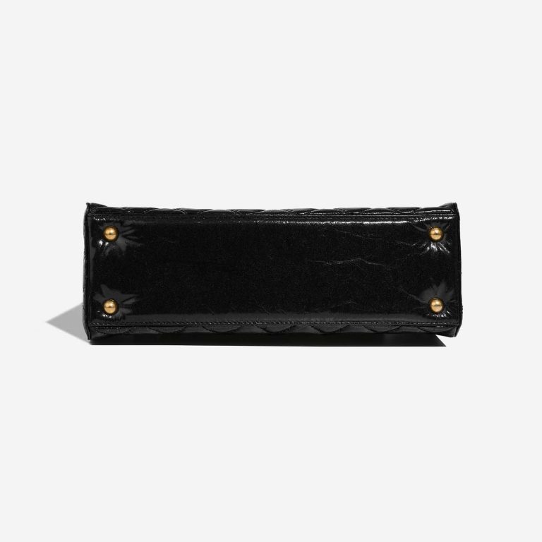 Pre-owned Chanel bag 2.55 Reissue Handle Patent Black | Sell your designer bag on Saclab.com