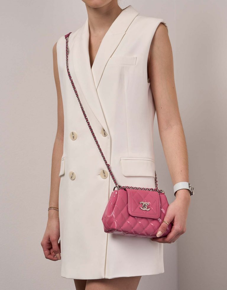 Chanel FlapBag Small Pink Sizes Worn | Sell your designer bag on Saclab.com