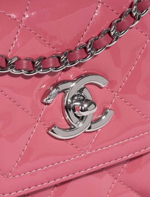 Chanel FlapBag Small Pink Closing System  | Sell your designer bag on Saclab.com