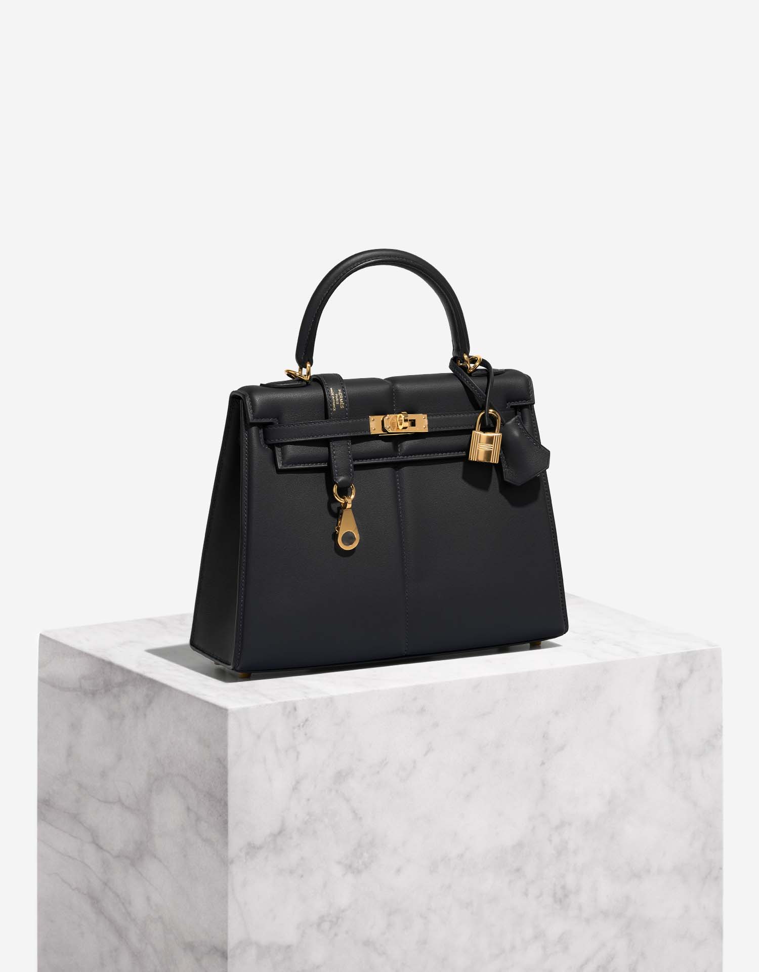 Hermès Kelly Padded 25 Swift Caban | SACLÀB