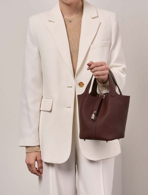 Hermès Picotin 18 RougeSellier Sizes Worn | Sell your designer bag on Saclab.com