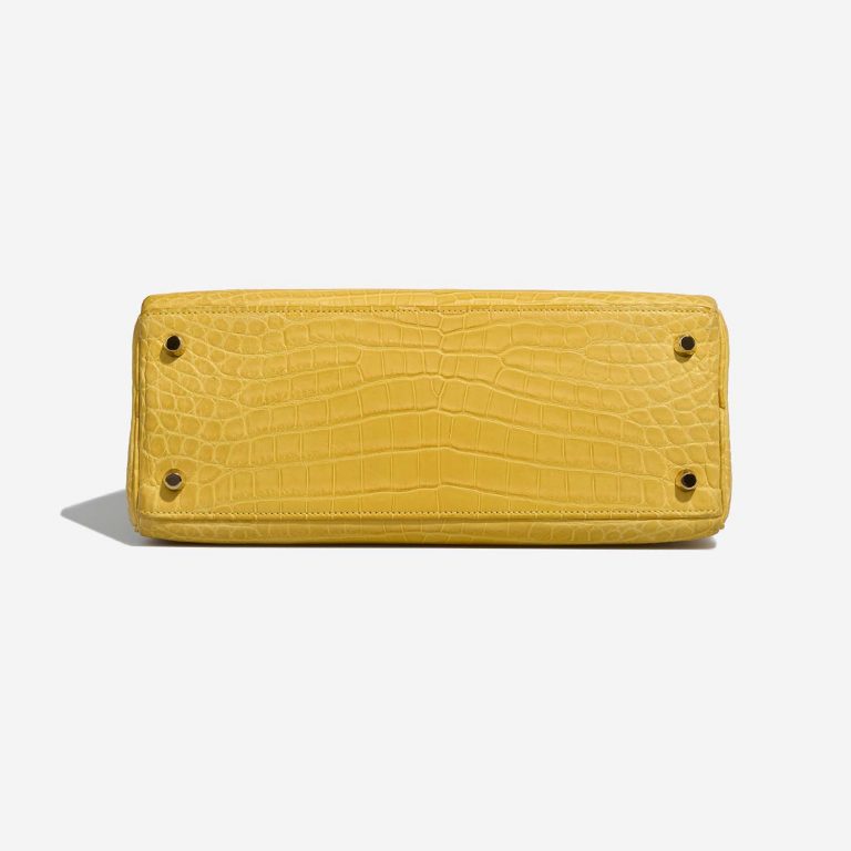 Hermès Kelly 28 JauneMimosa Bottom  | Sell your designer bag on Saclab.com