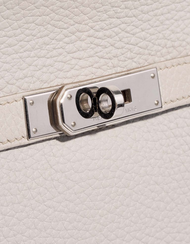Hermès Jypsiere 28 GrisPerle-GrisTourterelle Closing System  | Sell your designer bag on Saclab.com