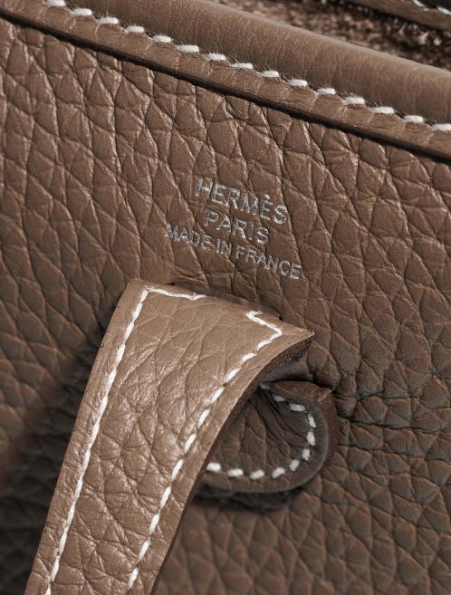Hermès Evelyne 16 Etoupe-BleuIndigo Logo  | Sell your designer bag on Saclab.com