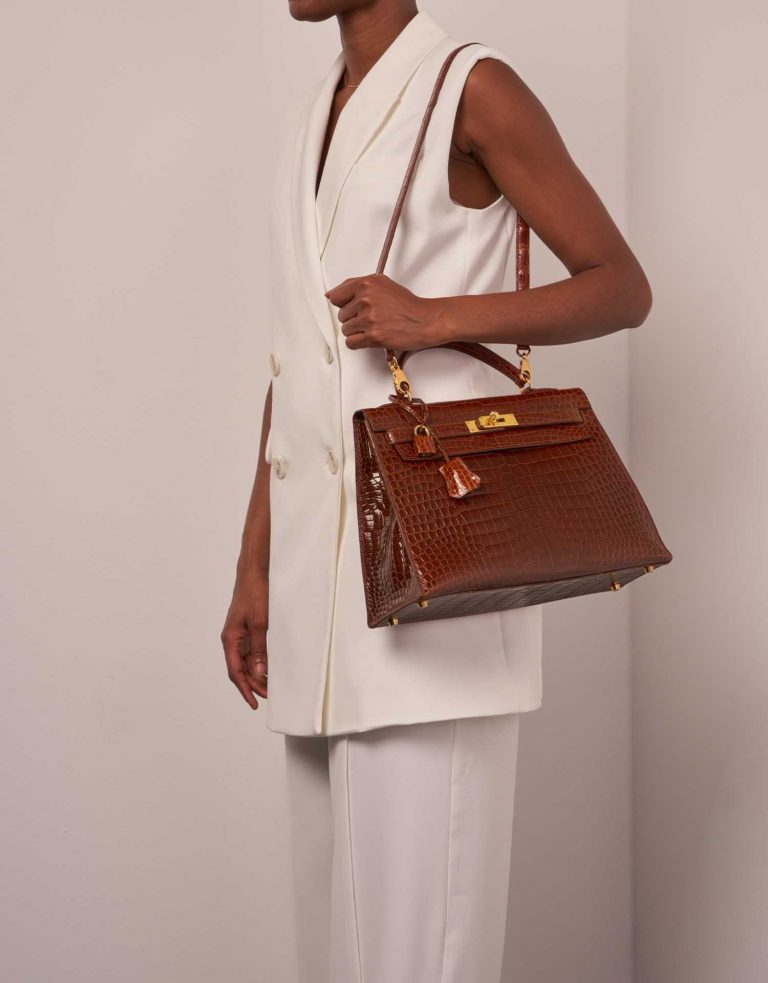 Hermès Kelly 32 Porosus Crocodile Etrusque Front | Sell your designer bag