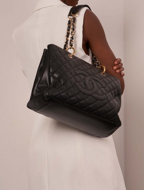 Chanel ShoppingTote GST Black Sizes Worn | Sell your designer bag on Saclab.com