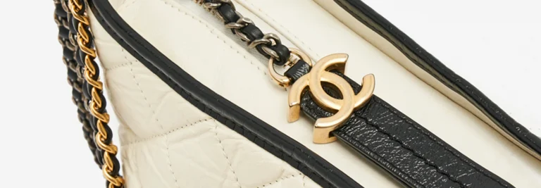 GABRIELLE CHANEL 2本セット Chanel Gabrielle Double Zip Clutch with Chain Quilted Aged