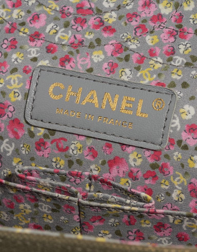 Chanel Timeless Jumbo Khaki Logo  | Sell your designer bag on Saclab.com