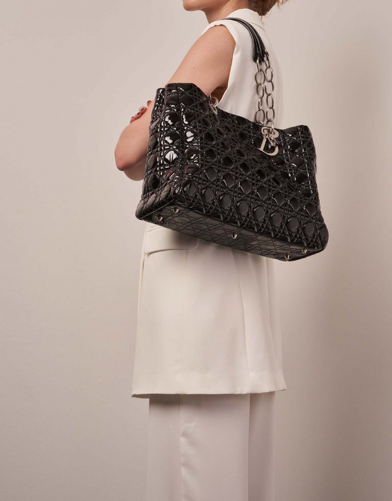 Dior Shopper Black Sizes Worn | Sell your designer bag on Saclab.com