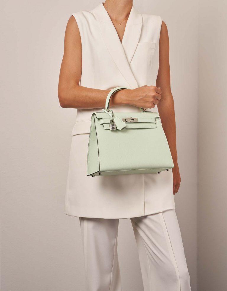 Hermès Kelly 28 VertFizz Front  | Sell your designer bag on Saclab.com