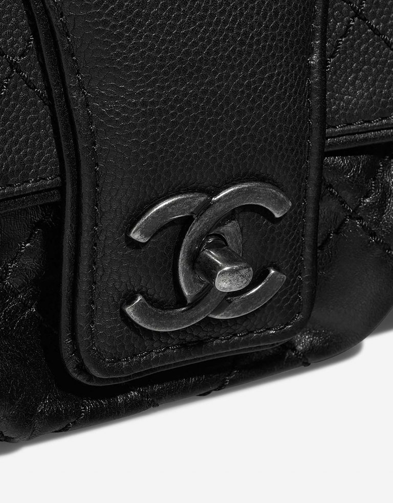 Chanel FlapBag Large Black Closing System  | Sell your designer bag on Saclab.com