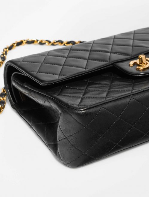 Chanel Timeless Medium Black signs of wear | Sell your designer bag on Saclab.com