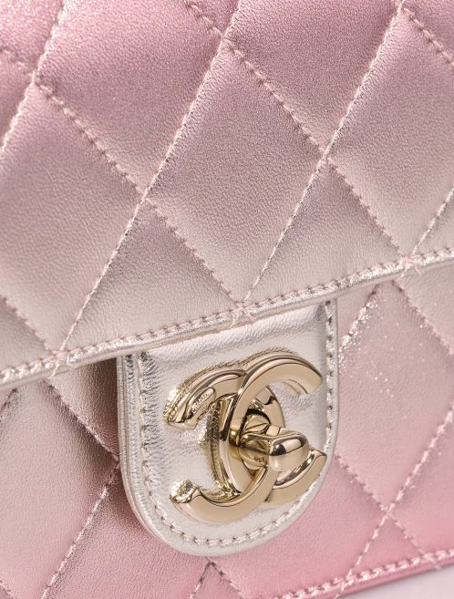 Chanel Timeless SmallFlapBag iridescent Closing System  1 | Sell your designer bag on Saclab.com