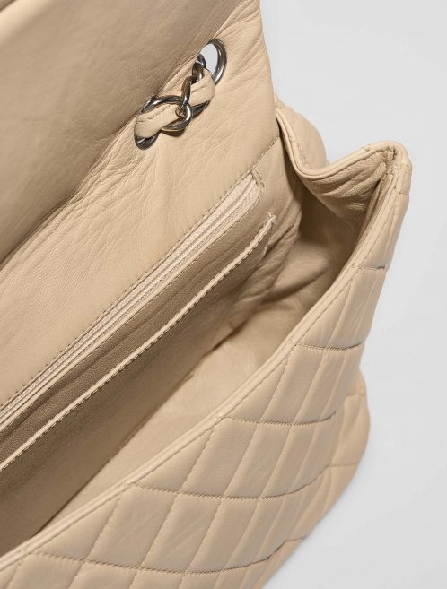 Chanel Timeless Jumbo Beige Inside  | Sell your designer bag on Saclab.com