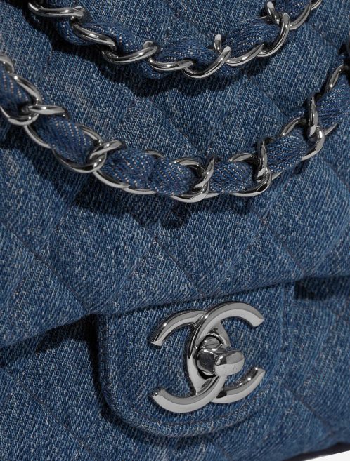 Chanel Timeless Medium Blue Closing System  | Sell your designer bag on Saclab.com