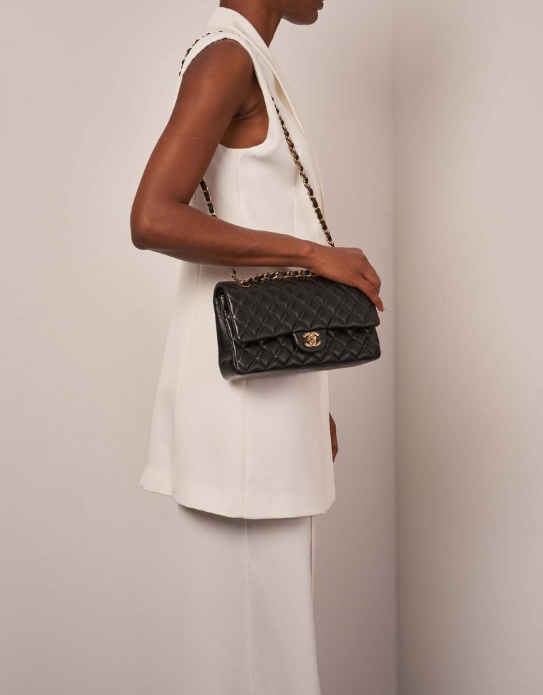Chanel Timeless Medium Black Sizes Worn | Sell your designer bag on Saclab.com