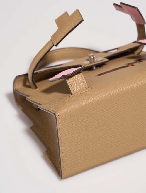 Hermès Kelly DollPicto Chai-Mauve-TerreBattue-Celeste signs of wear | Sell your designer bag on Saclab.com