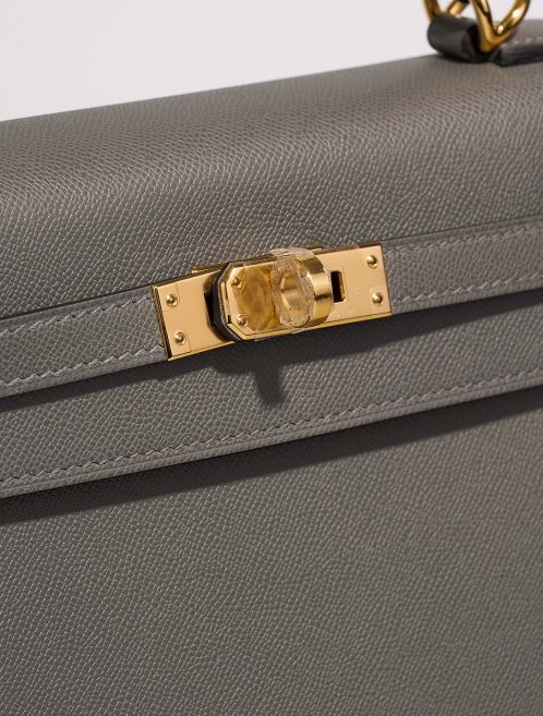 Hermès Kelly 25 VertAmande Closing System  | Sell your designer bag on Saclab.com