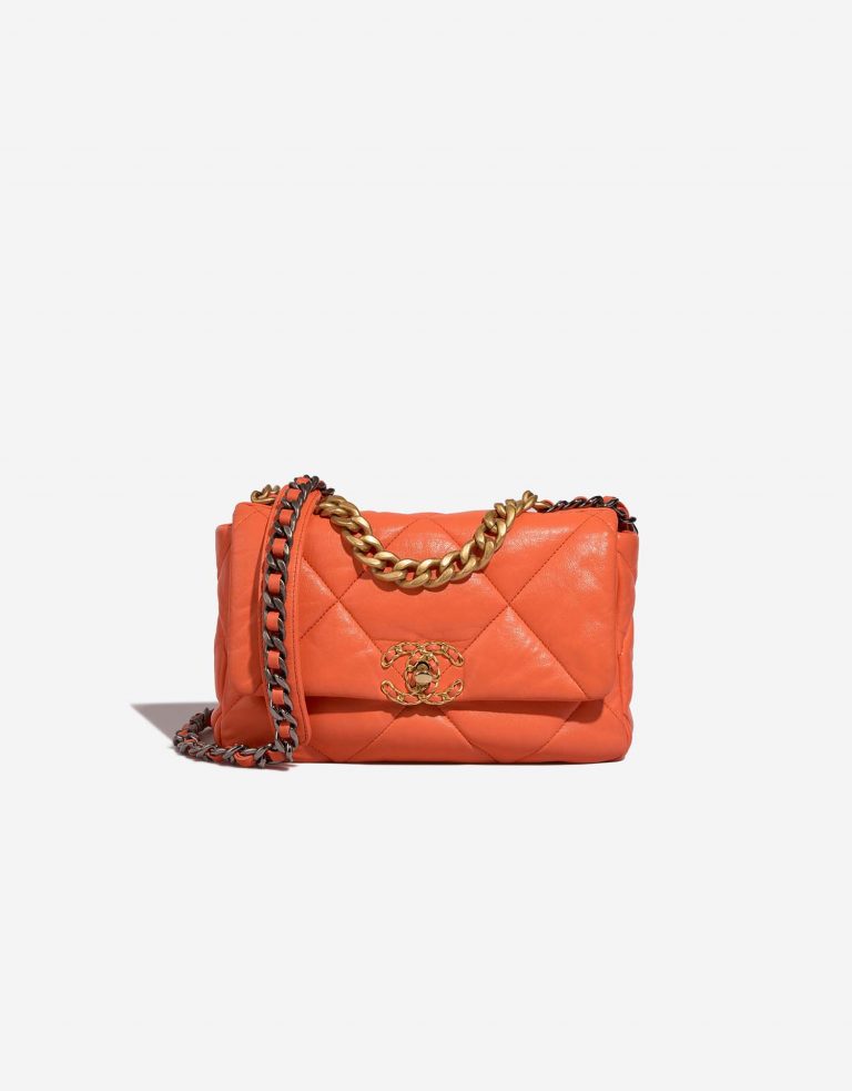Chanel 19 FlapBag Orange Front  | Sell your designer bag on Saclab.com