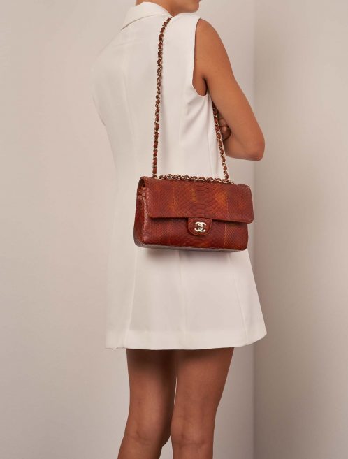 Chanel Timeless Medium Red-Orange Sizes Worn | Sell your designer bag on Saclab.com