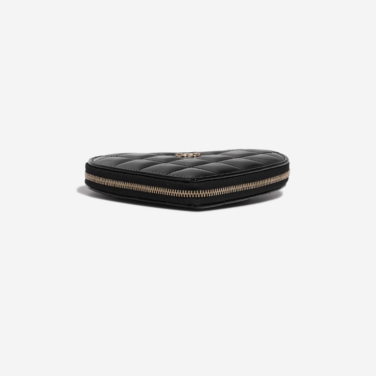 Chanel ClutchWithChain Black-White Bottom  | Sell your designer bag on Saclab.com