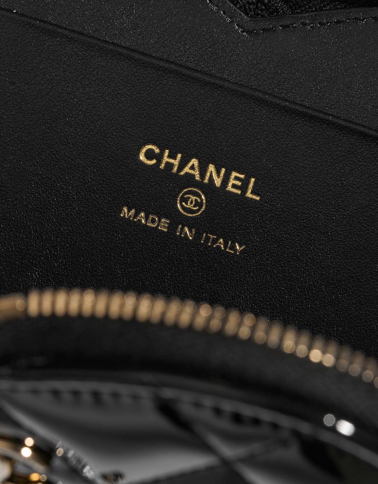 Chanel ClutchWithChain Black-White Logo  1 | Sell your designer bag on Saclab.com