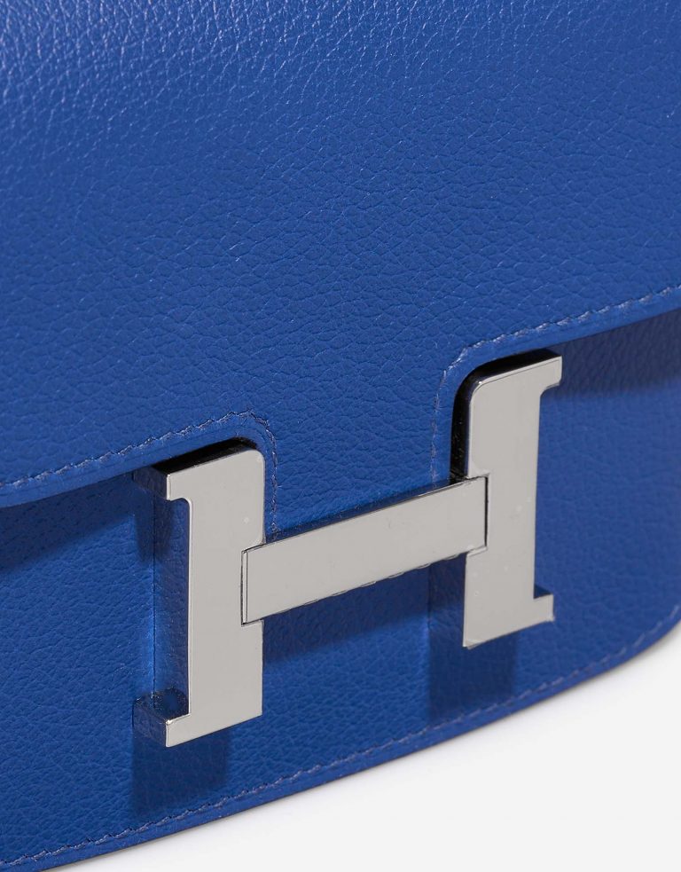 Hermès ConstanceSlimWallet BleuFrance Closing System  | Sell your designer bag on Saclab.com