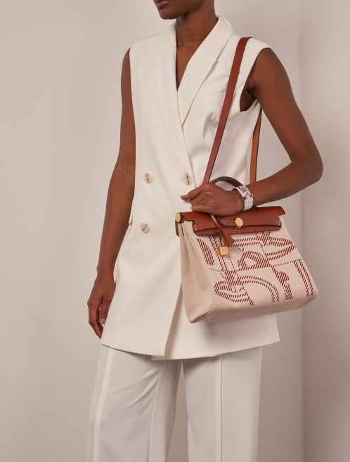 Hermès Herbag 31 Cuivre-Ecru-Beige Sizes Worn | Sell your designer bag on Saclab.com