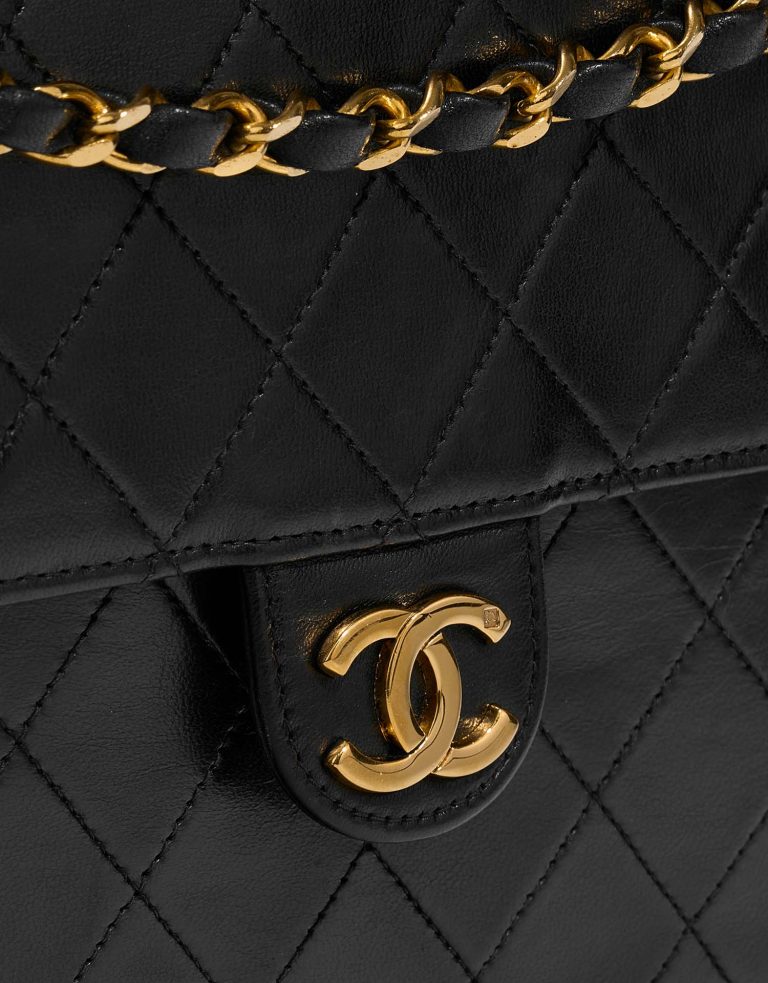 Chanel Timeless Medium Black Closing System  | Sell your designer bag on Saclab.com