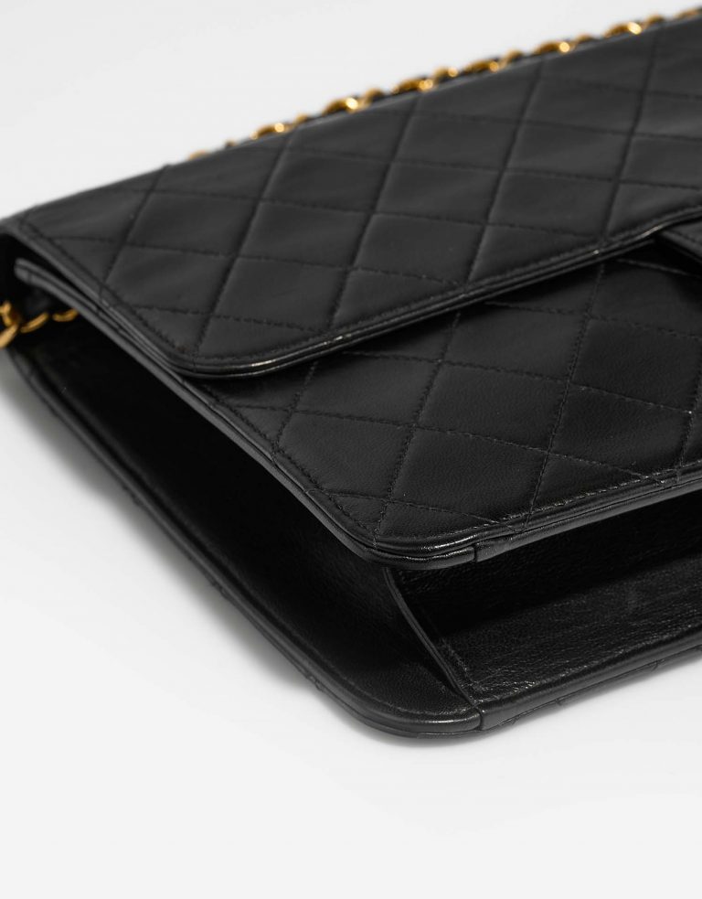 Chanel Timeless Medium Black signs of wear 1 | Sell your designer bag on Saclab.com