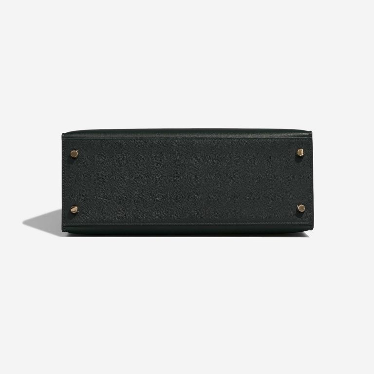 Hermès Kelly 28 VertRousseau Bottom  | Sell your designer bag on Saclab.com
