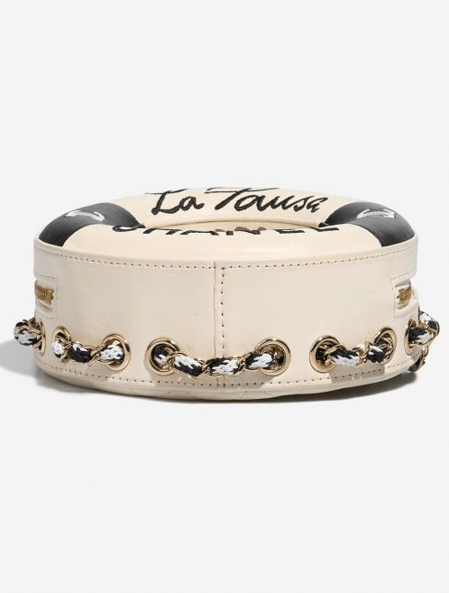 Chanel Cruise19LaPausaLifeSaverRound Black-White 8BTM S | Sell your designer bag on Saclab.com