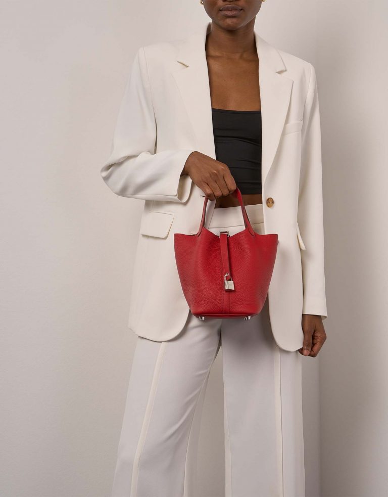 Hermès Picotin 18 RougeCasaque Sizes Worn | Sell your designer bag on Saclab.com