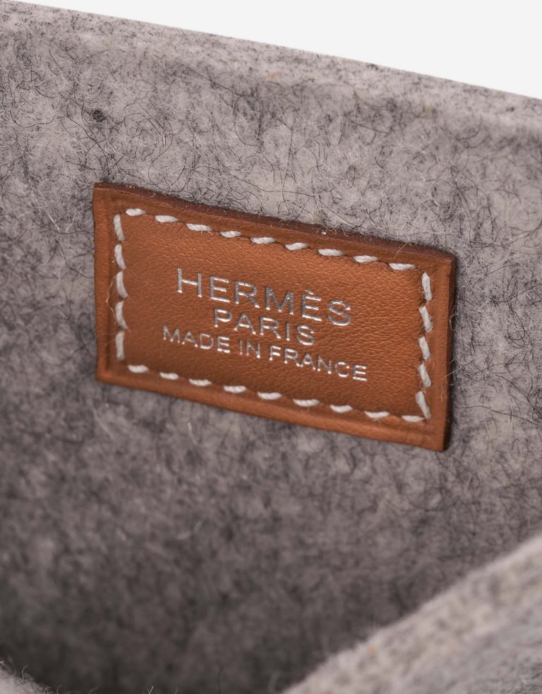 Hermès Evelyne 16 GrisClair-Gold Logo  | Sell your designer bag on Saclab.com