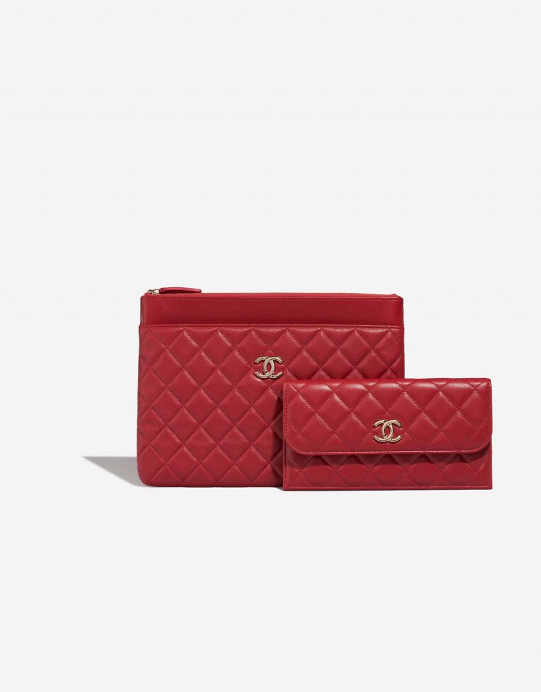 Pre-owned Chanel bag Timeless Clutch Lamb Red Red | Sell your designer bag on Saclab.com