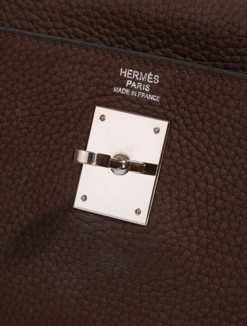 Hermès Kelly 32 Cacao Logo  | Sell your designer bag on Saclab.com