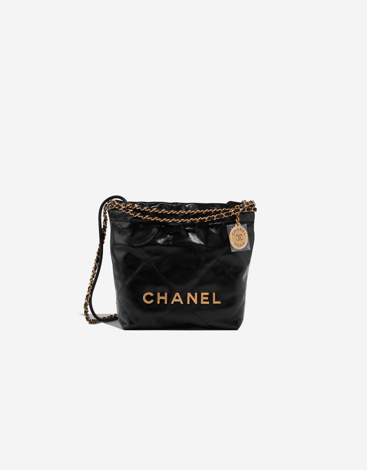 CHANEL バッグ Chanel 22 Mini Lamb Black | SACLÀB